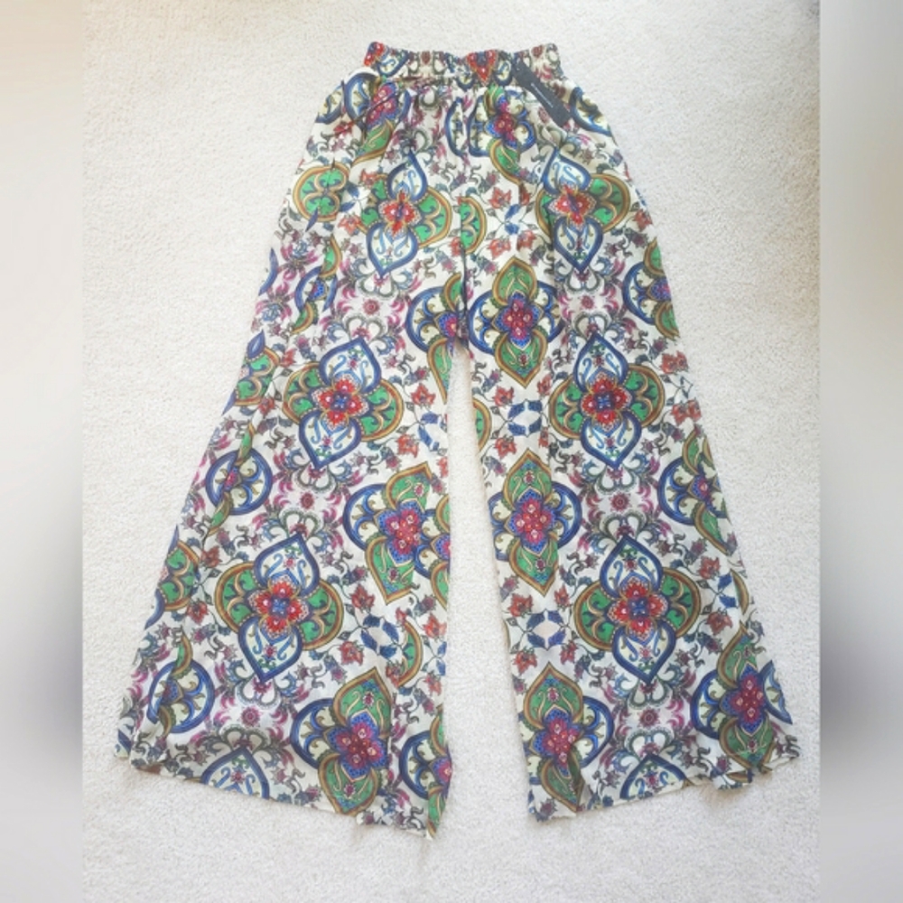 BCBGMaxAzria Colorful Paisley Wide-Leg Pants